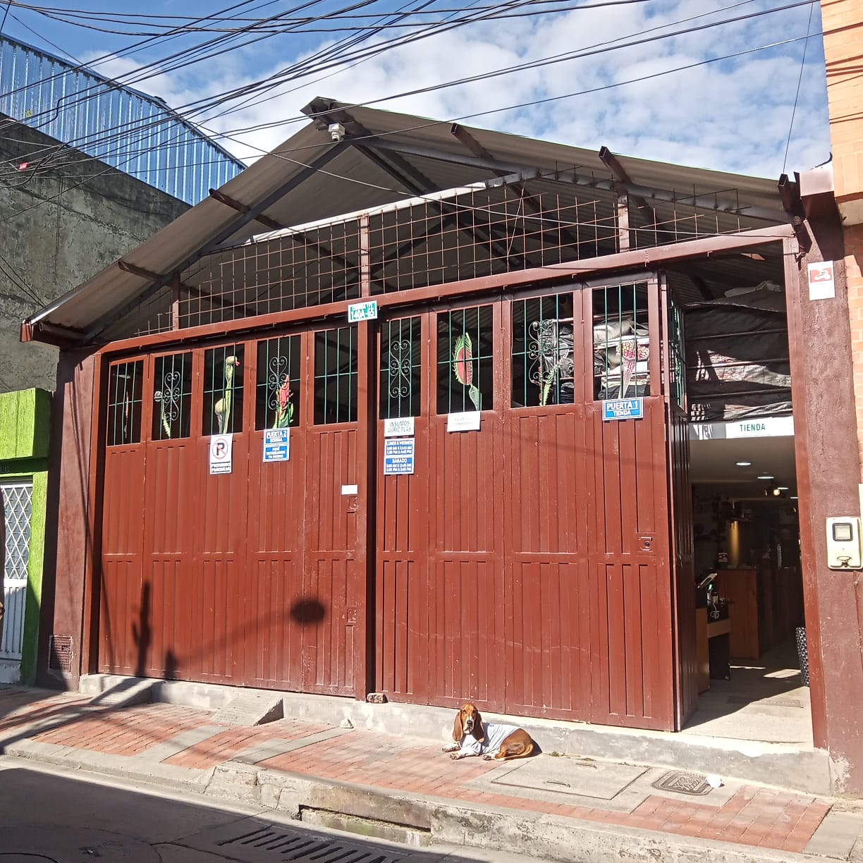 Fachada Bodega BioEspacio